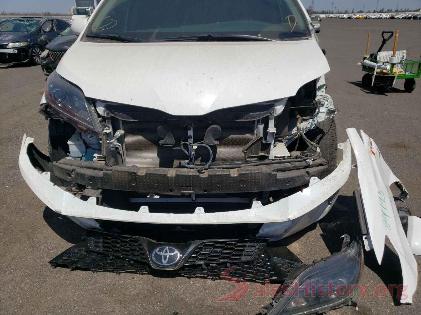 5TDEZ3DC9LS233345 2020 TOYOTA SIENNA