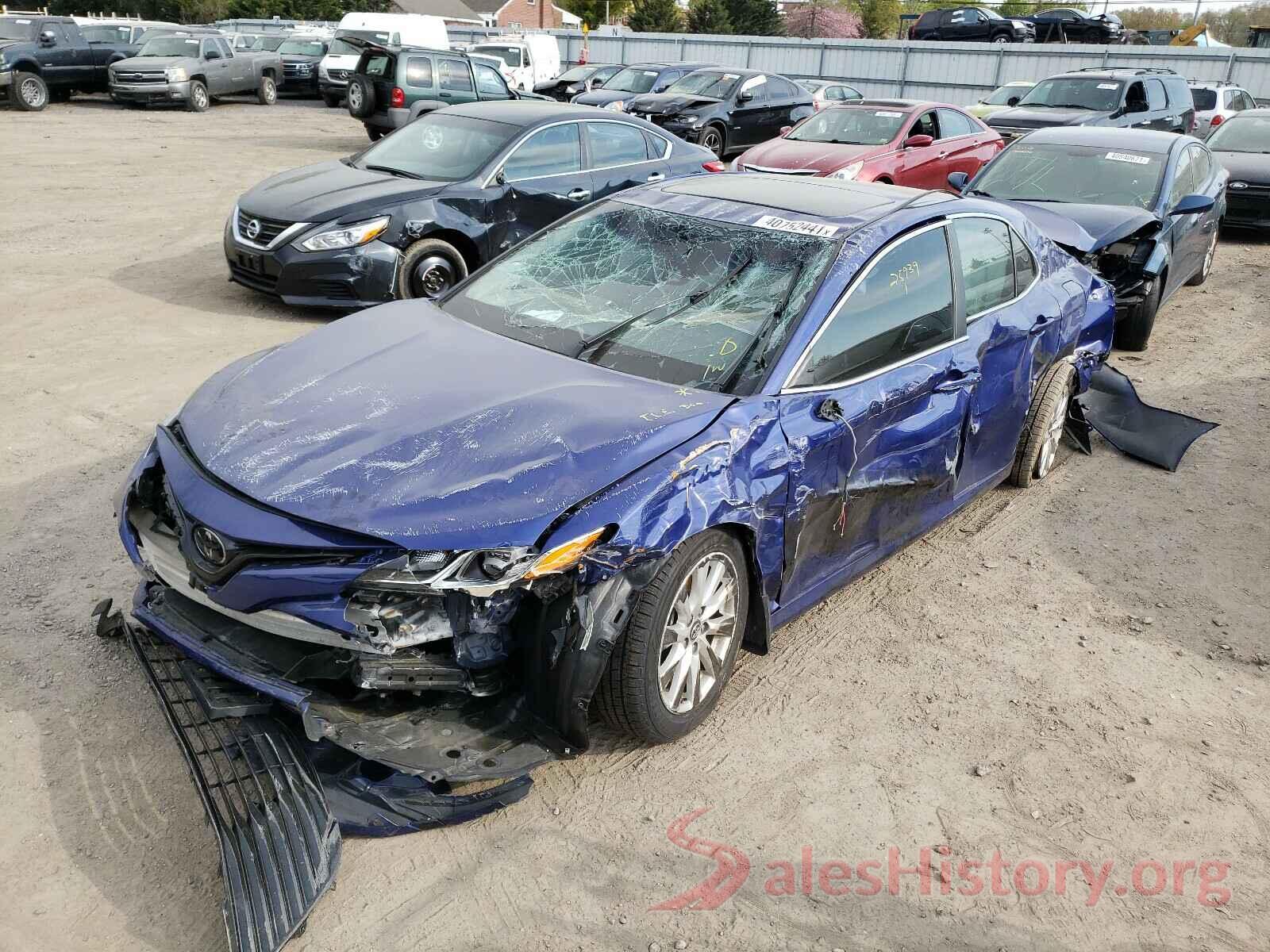 4T1B11HKXJU511450 2018 TOYOTA CAMRY