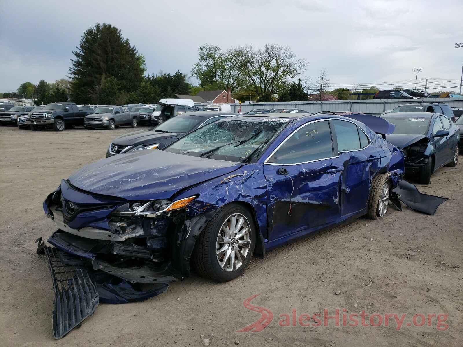 4T1B11HKXJU511450 2018 TOYOTA CAMRY