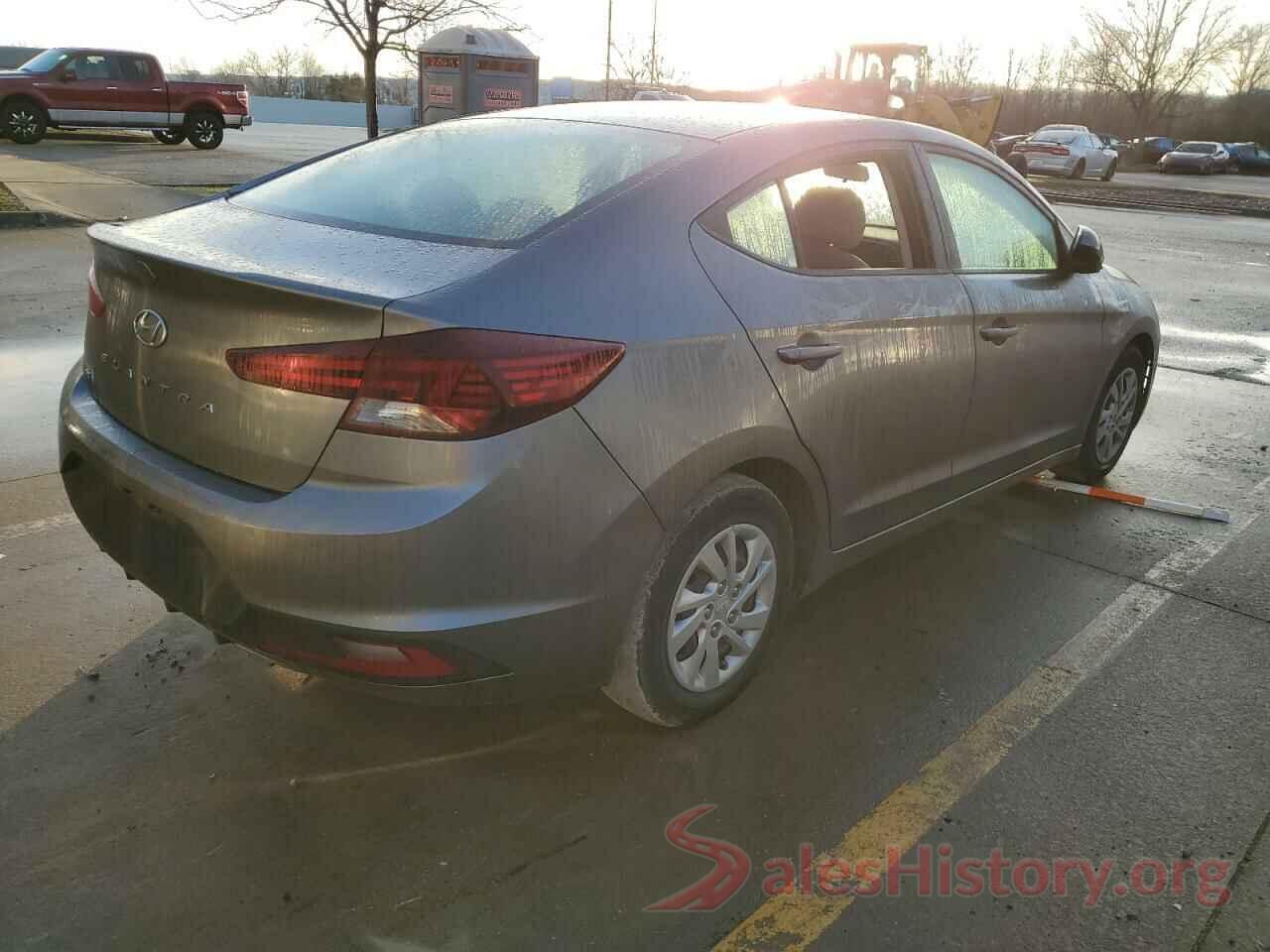 5NPD74LF9KH485684 2019 HYUNDAI ELANTRA