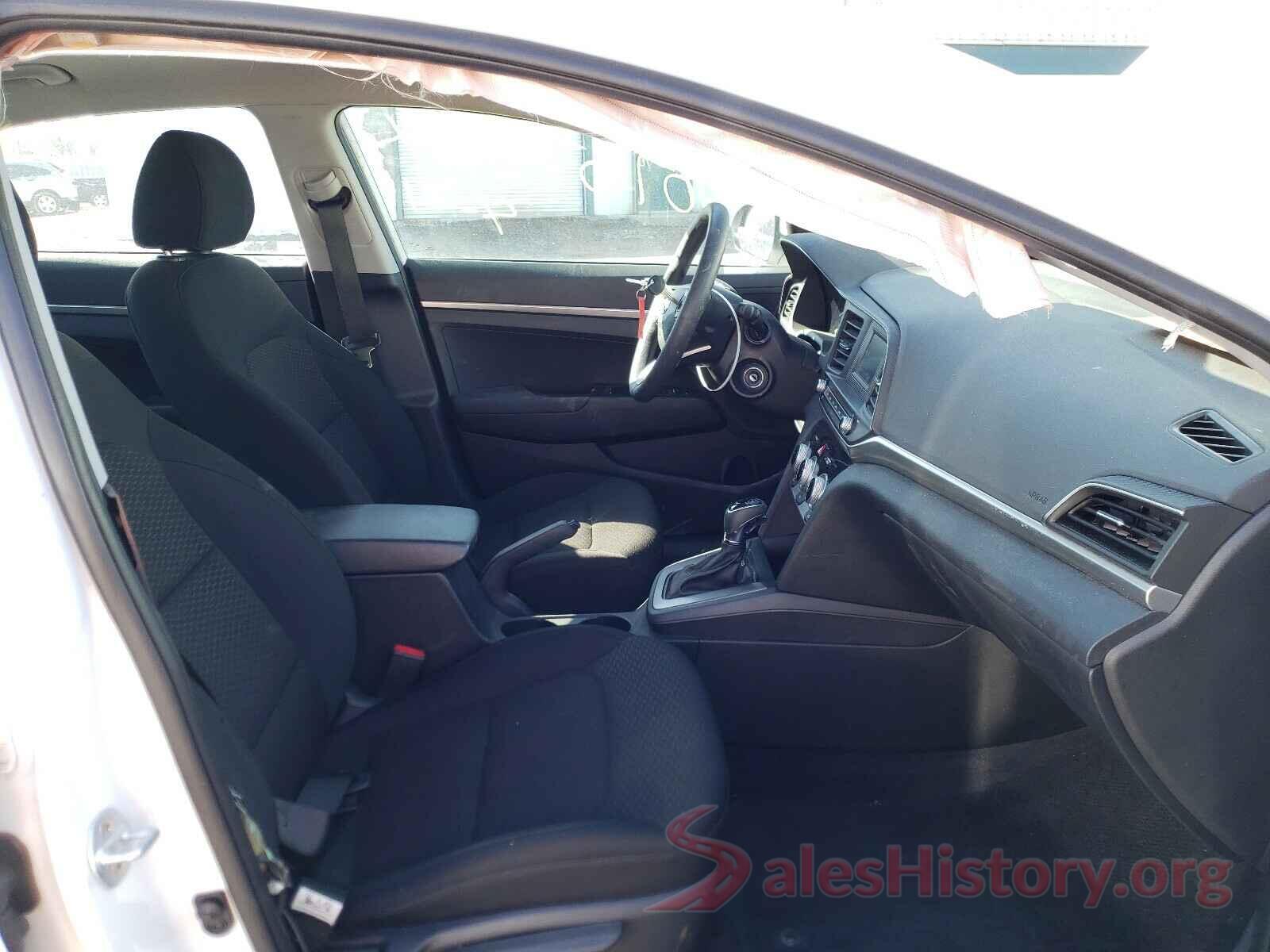 5NPD74LF0KH461449 2019 HYUNDAI ELANTRA