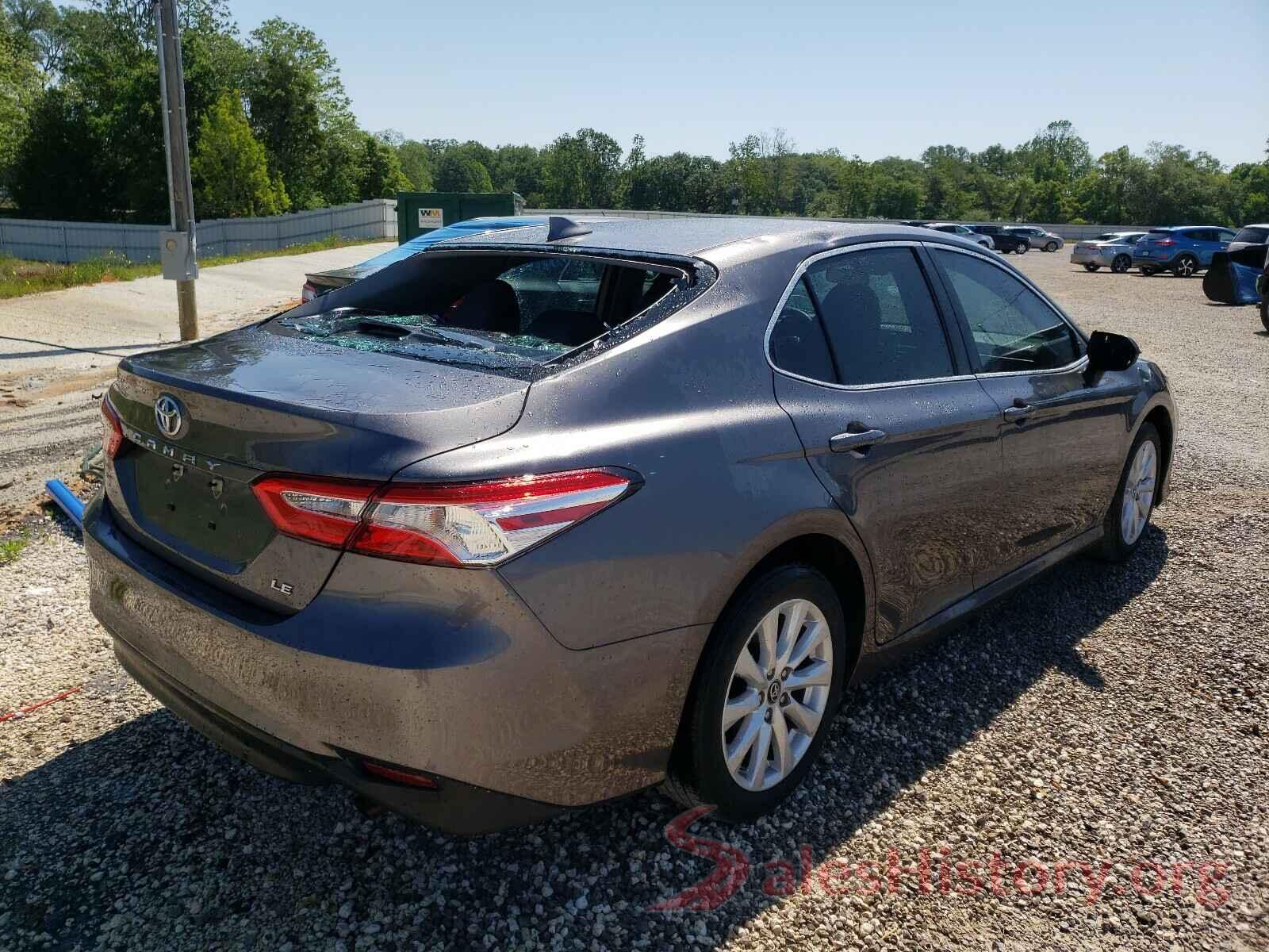 4T1B11HK2KU825692 2019 TOYOTA CAMRY