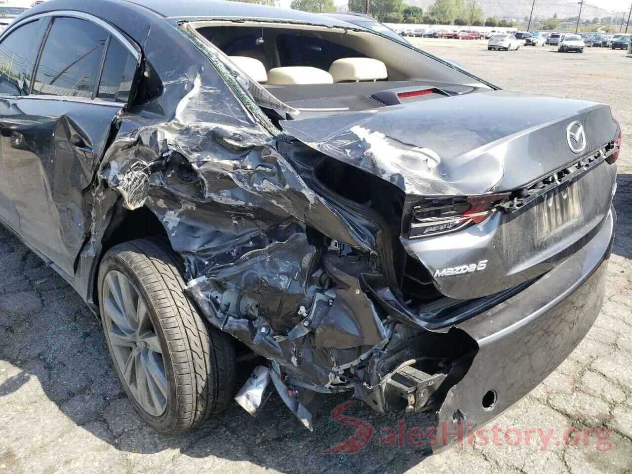 JM1GL1VM1J1313643 2018 MAZDA 6