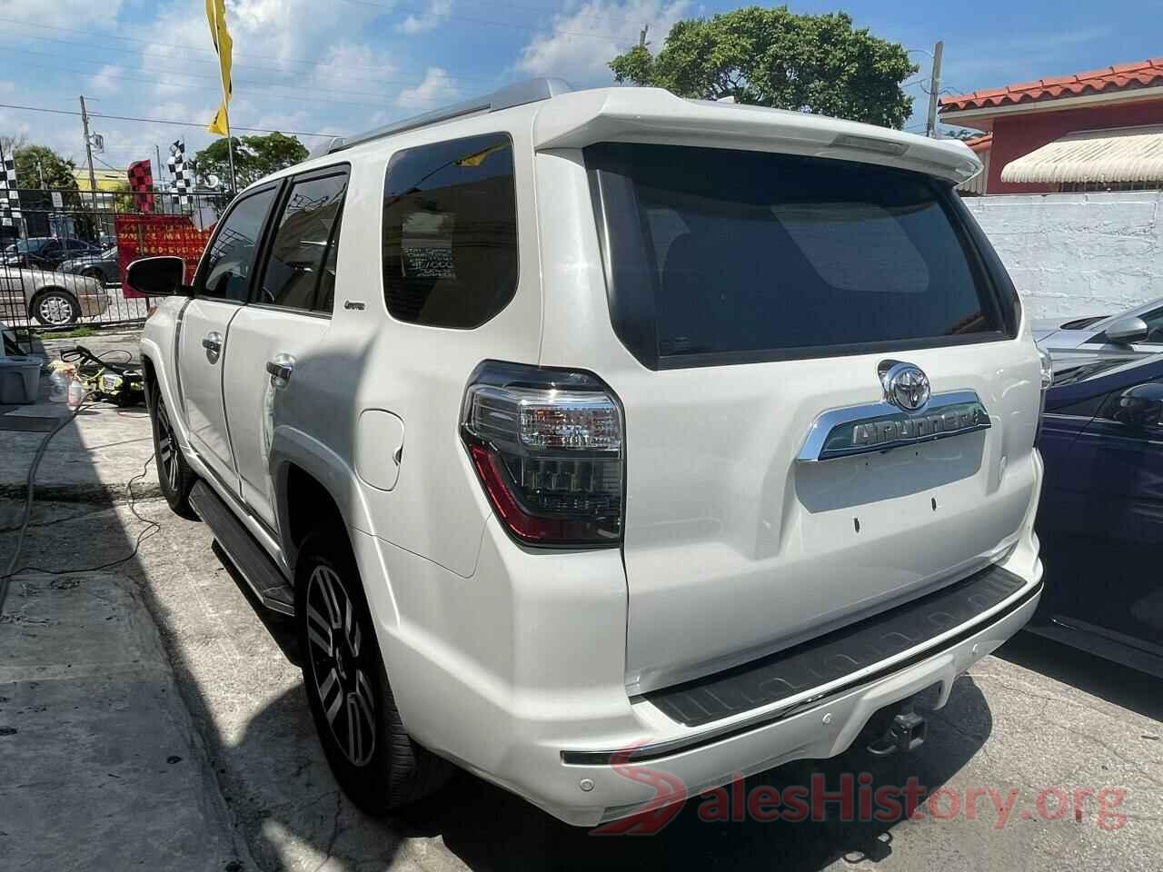 JTEZU5JR9J5179242 2018 TOYOTA 4RUNNER