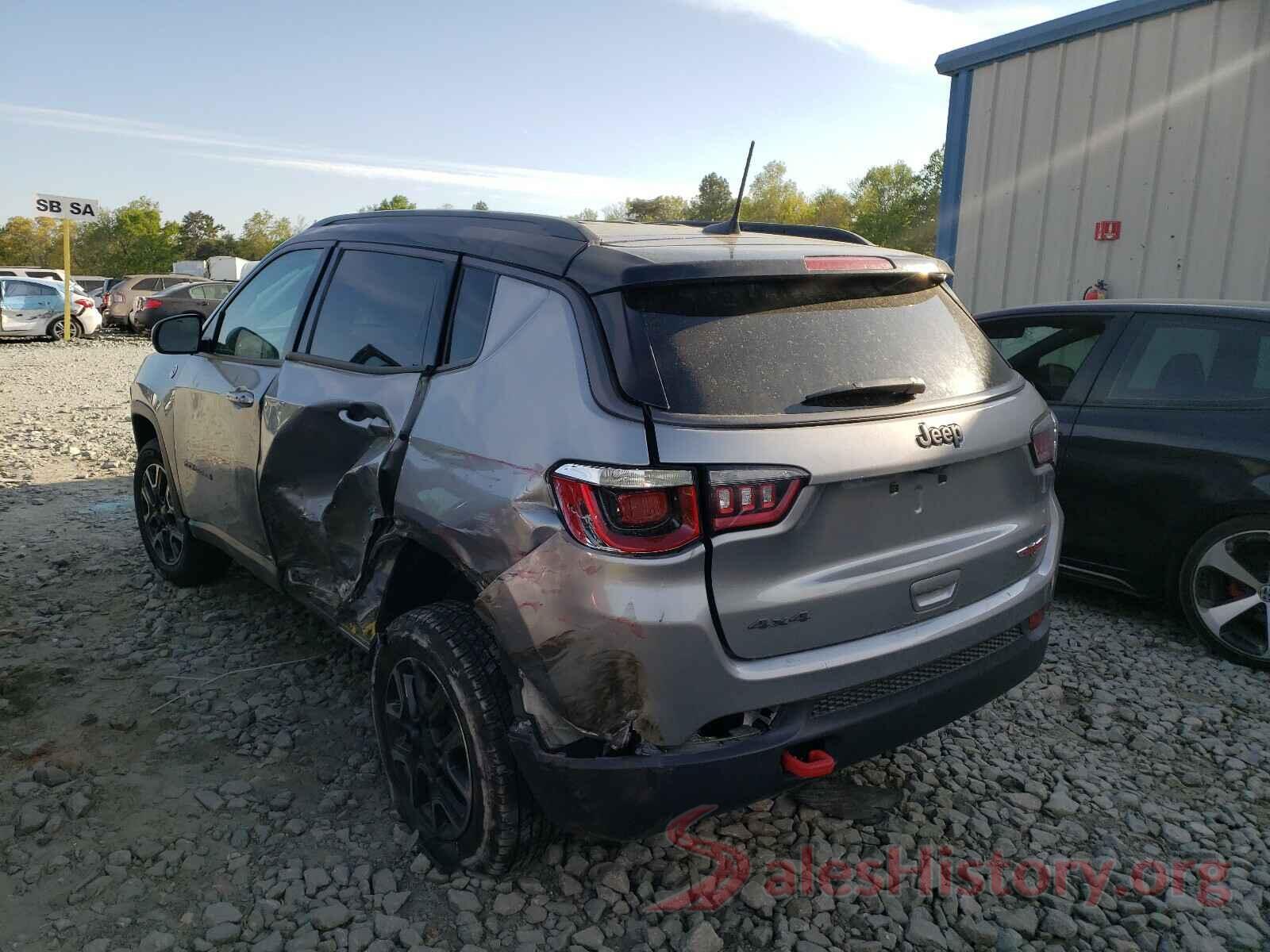 3C4NJDDB4KT722325 2019 JEEP COMPASS