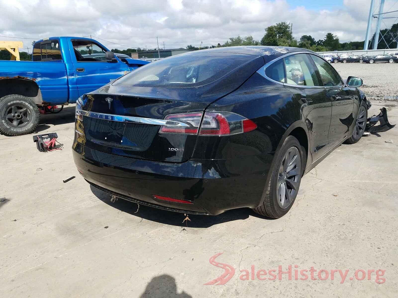 5YJSA1E25JF239858 2018 TESLA MODEL S