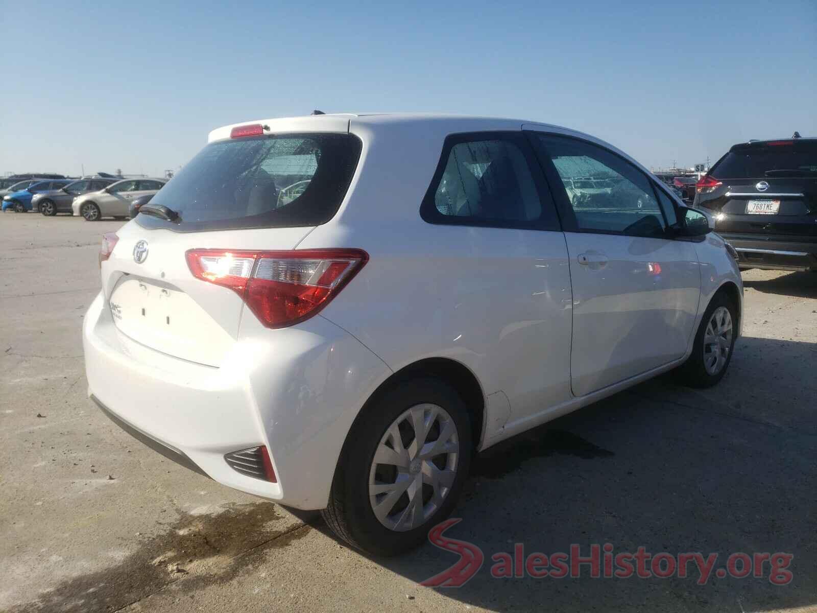 VNKJTUD3XJA093975 2018 TOYOTA YARIS