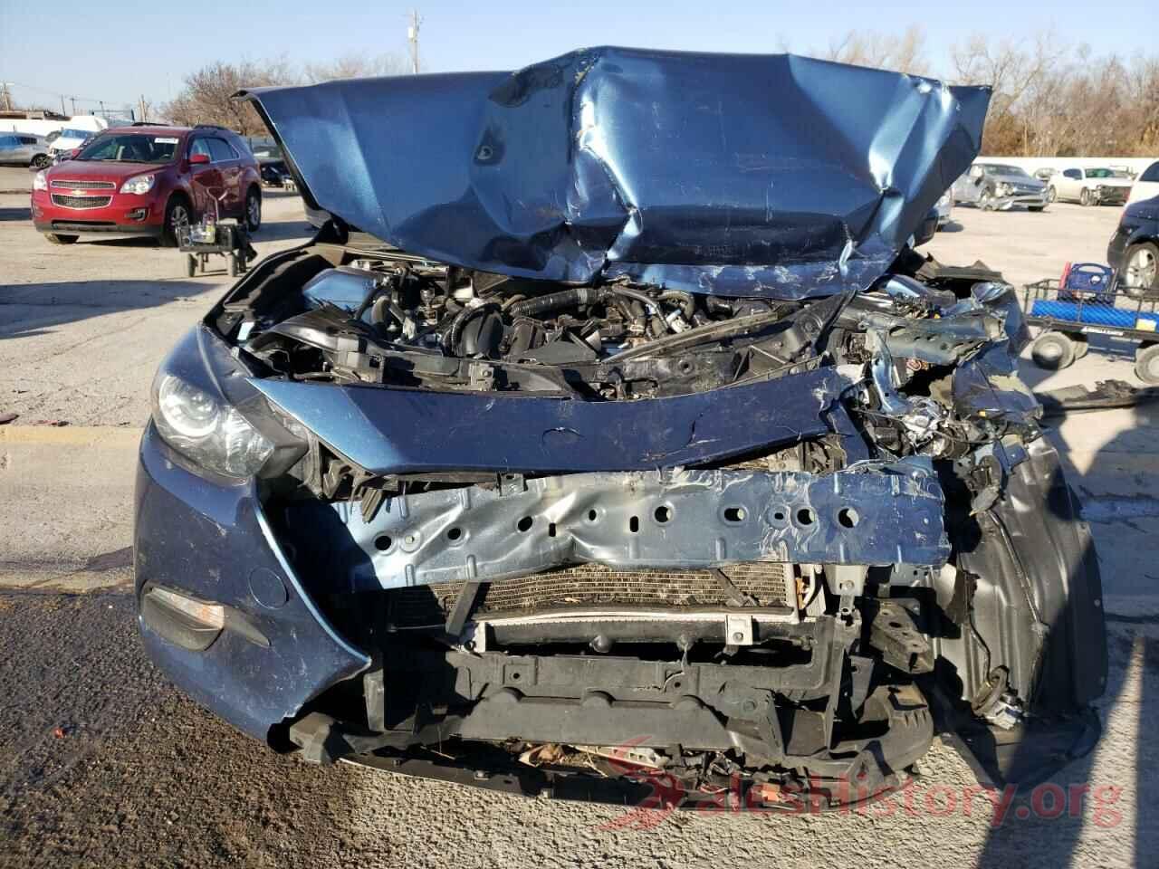 3MZBN1L36JM213732 2018 MAZDA 3