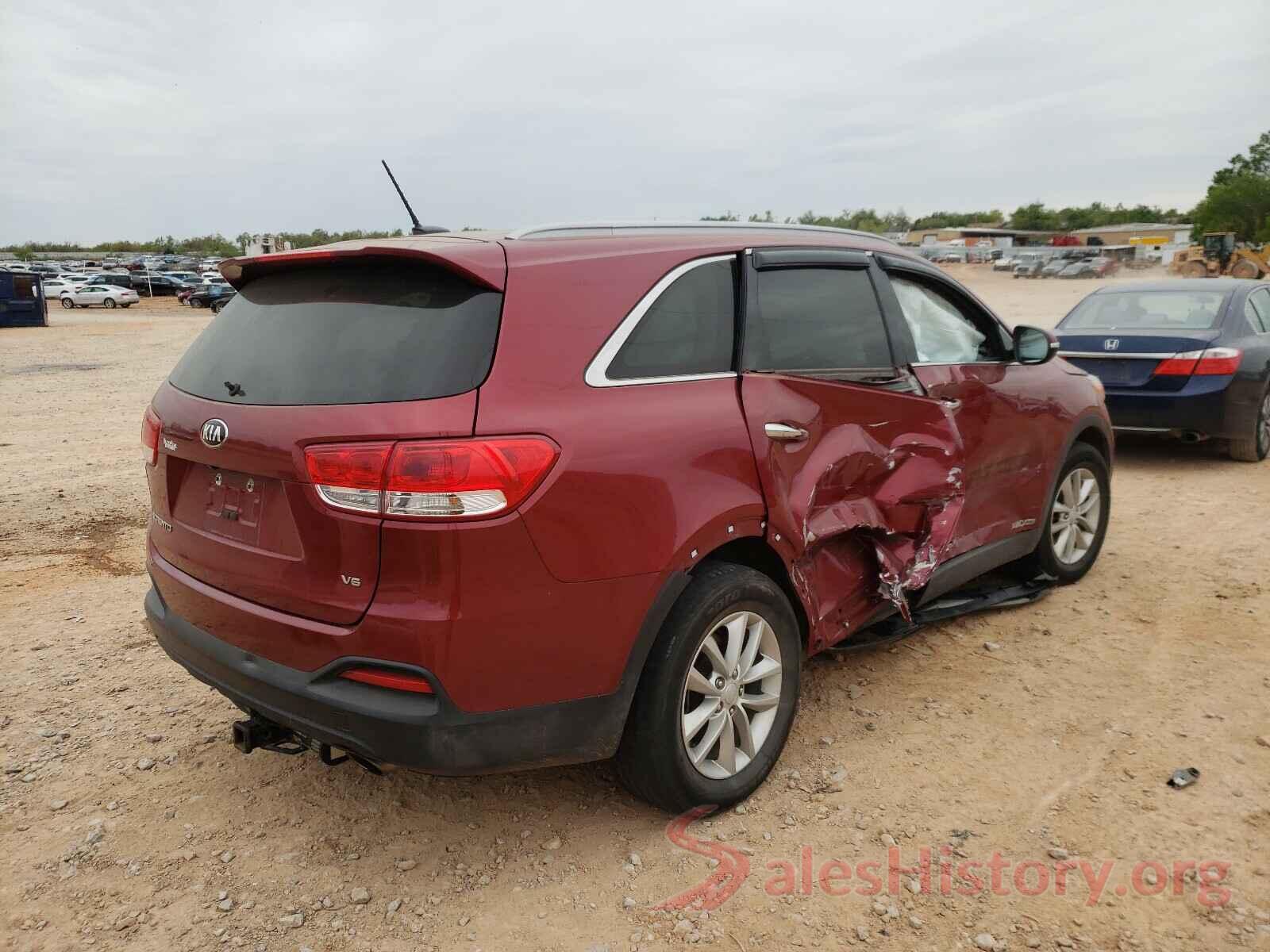 5XYPGDA58HG210623 2017 KIA SORENTO