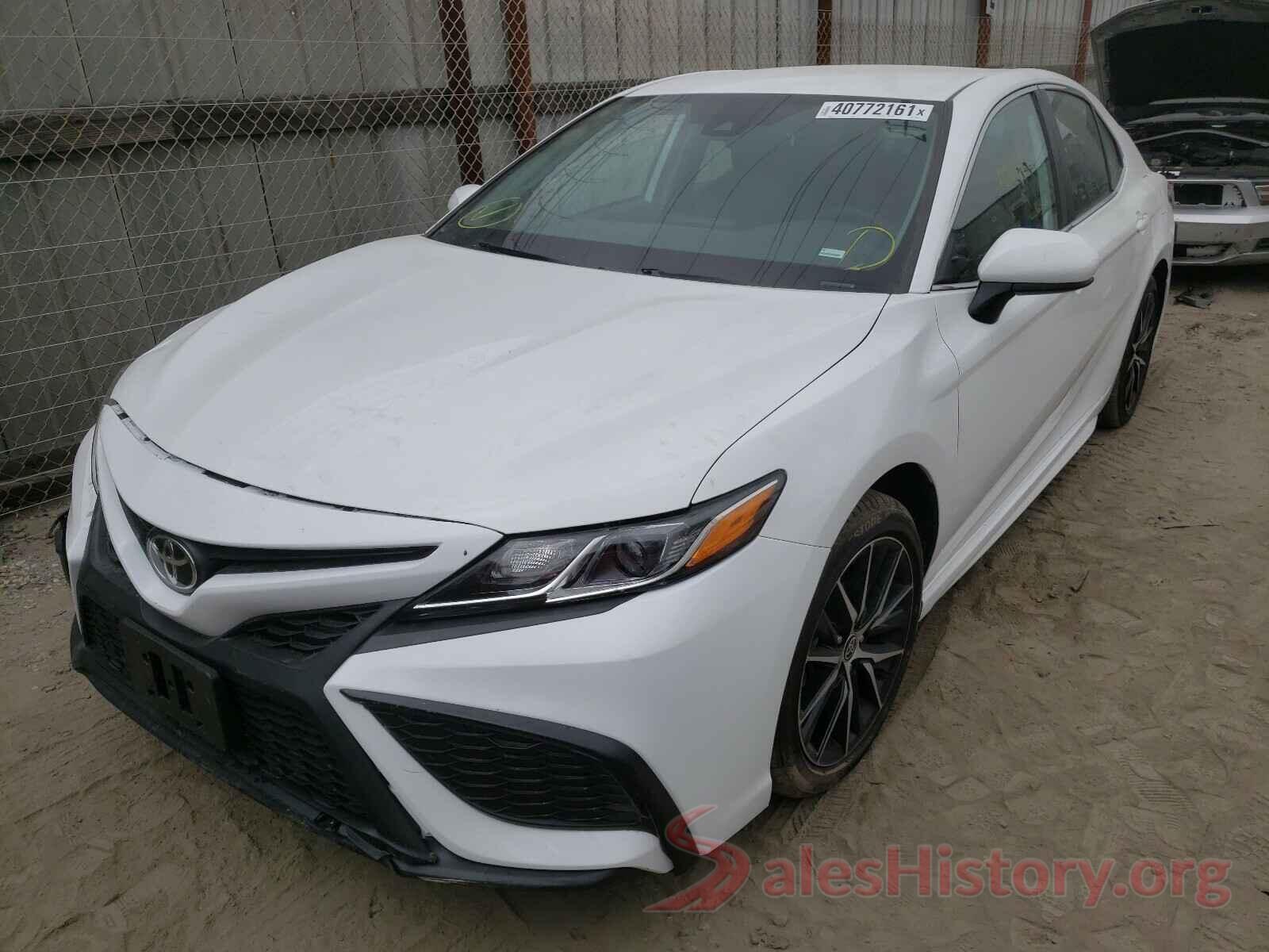 4T1G11AK7MU525519 2021 TOYOTA CAMRY