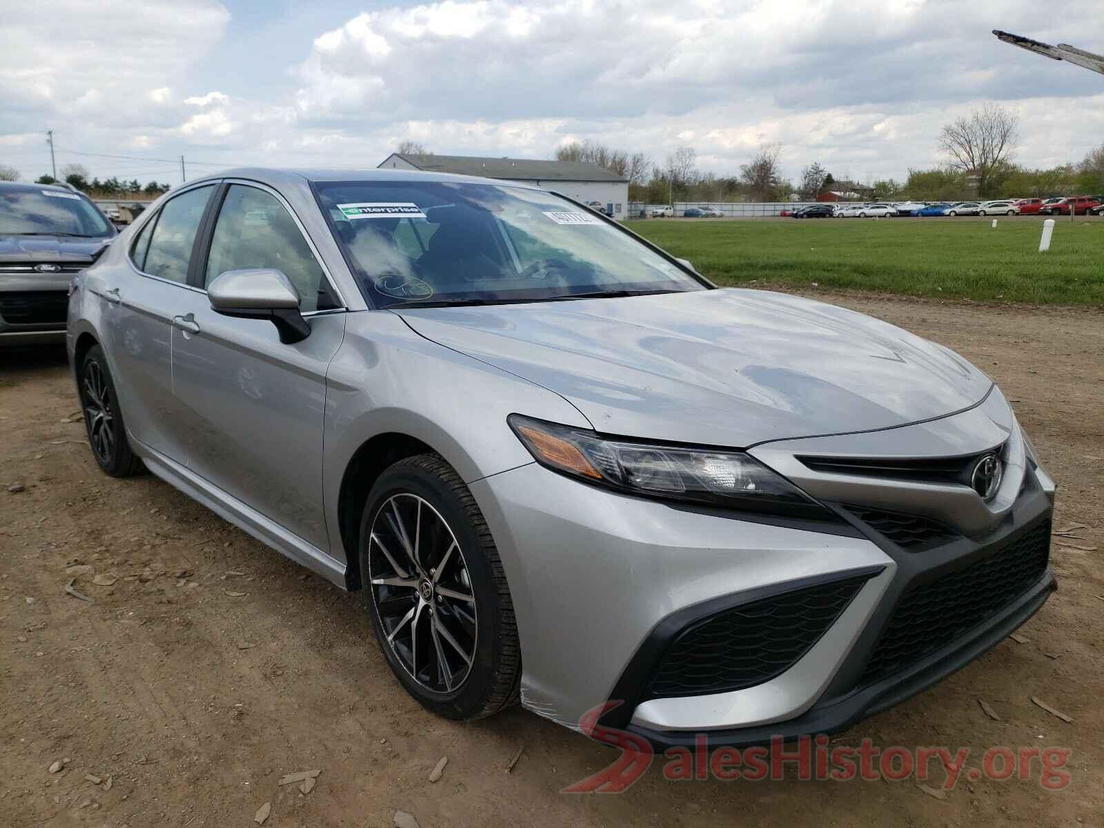 4T1G11AK4MU406231 2021 TOYOTA CAMRY