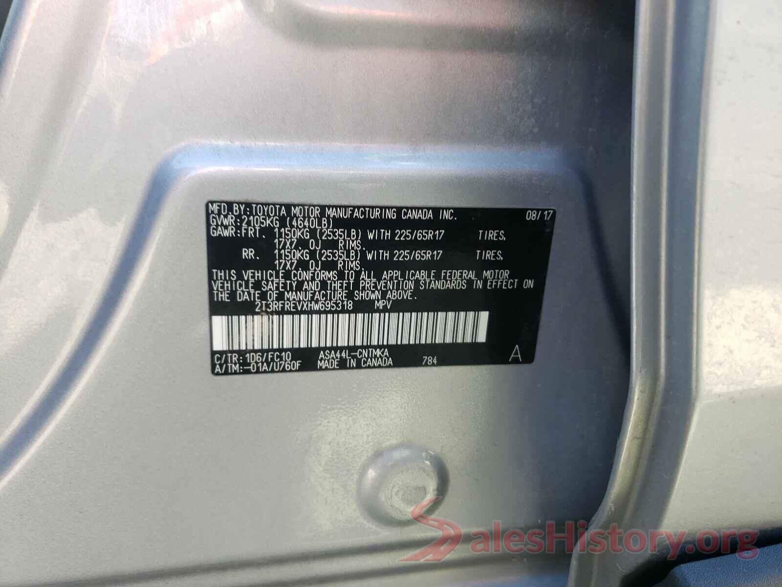 2T3RFREVXHW695318 2017 TOYOTA RAV4