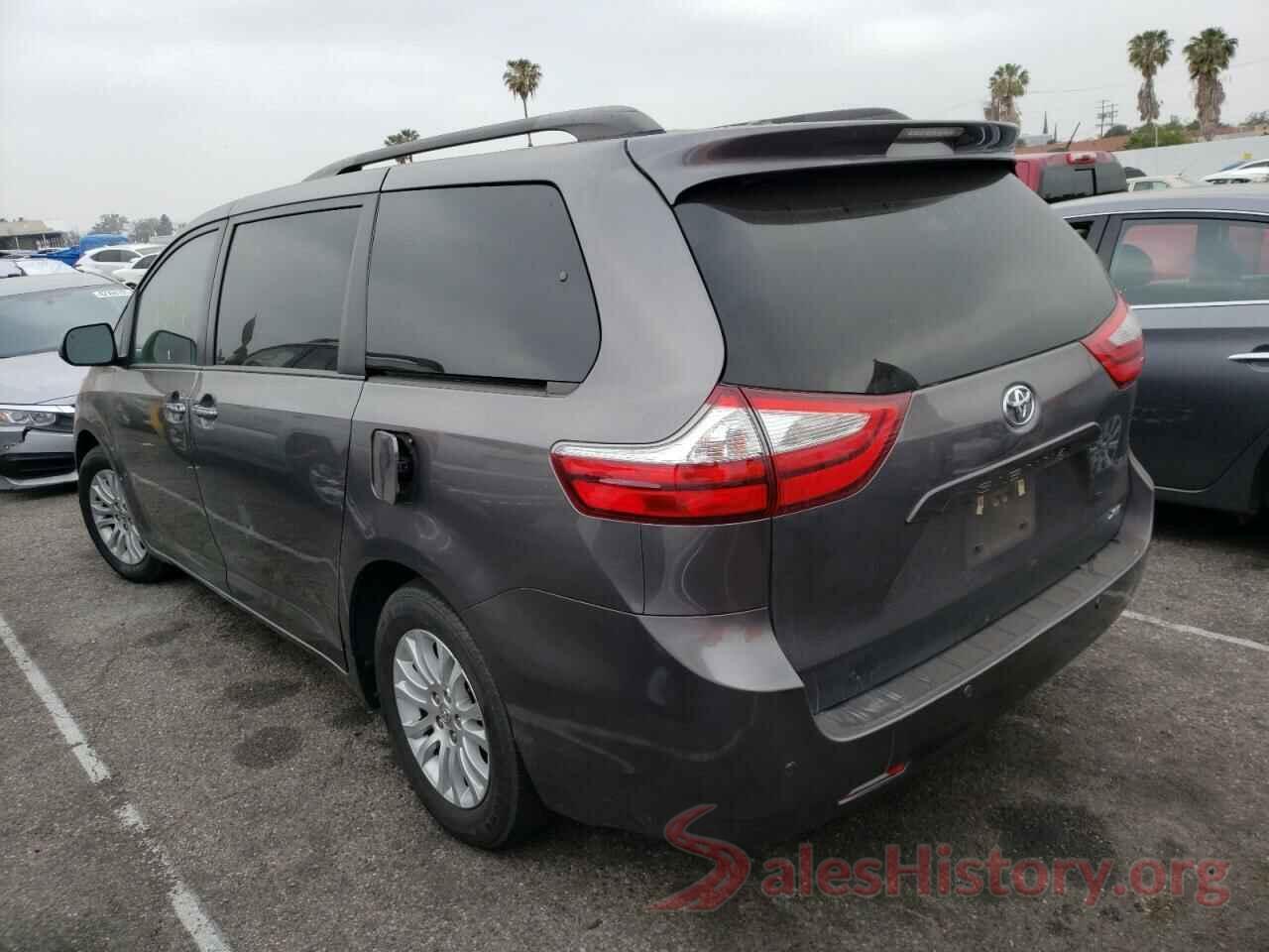 5TDYZ3DC5HS825989 2017 TOYOTA SIENNA