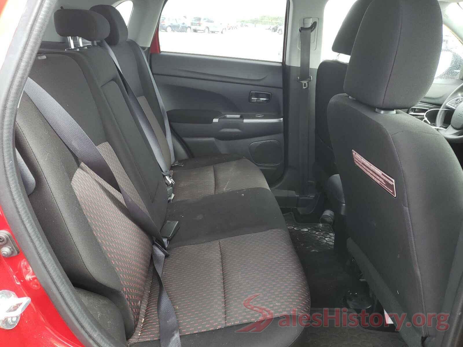 JA4AP3AU8JZ004078 2018 MITSUBISHI OUTLANDER