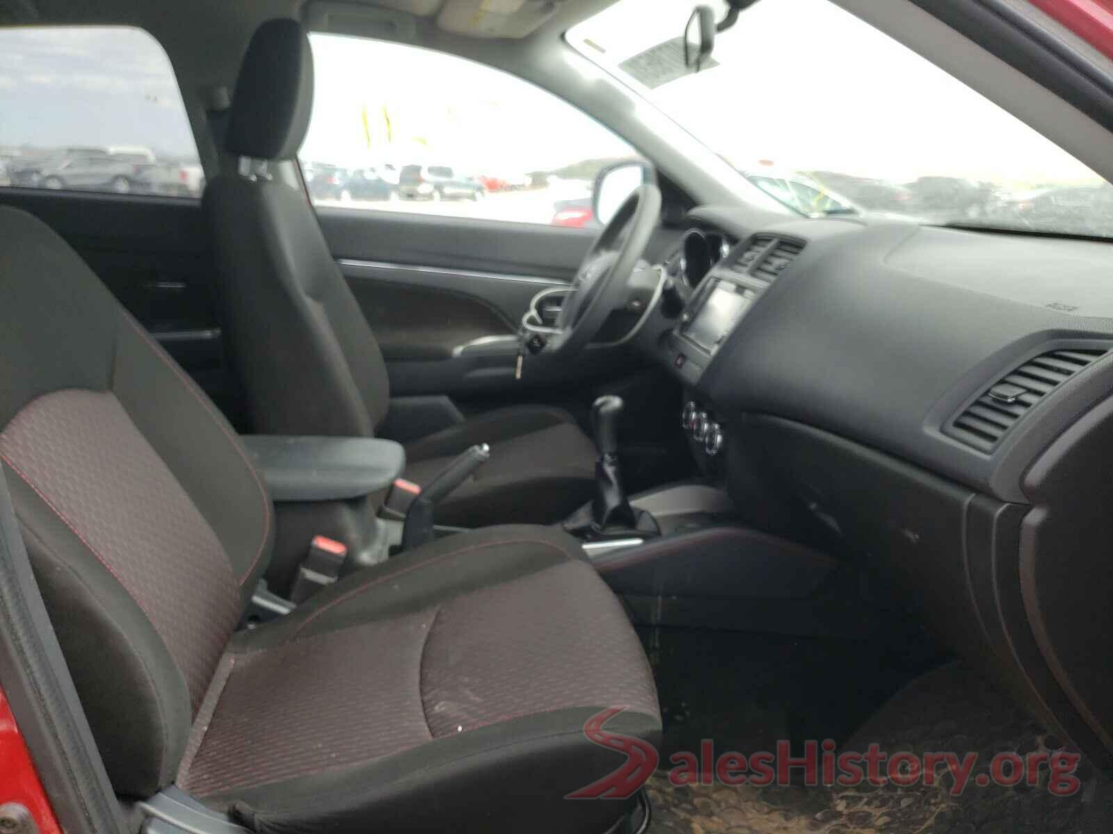 JA4AP3AU8JZ004078 2018 MITSUBISHI OUTLANDER