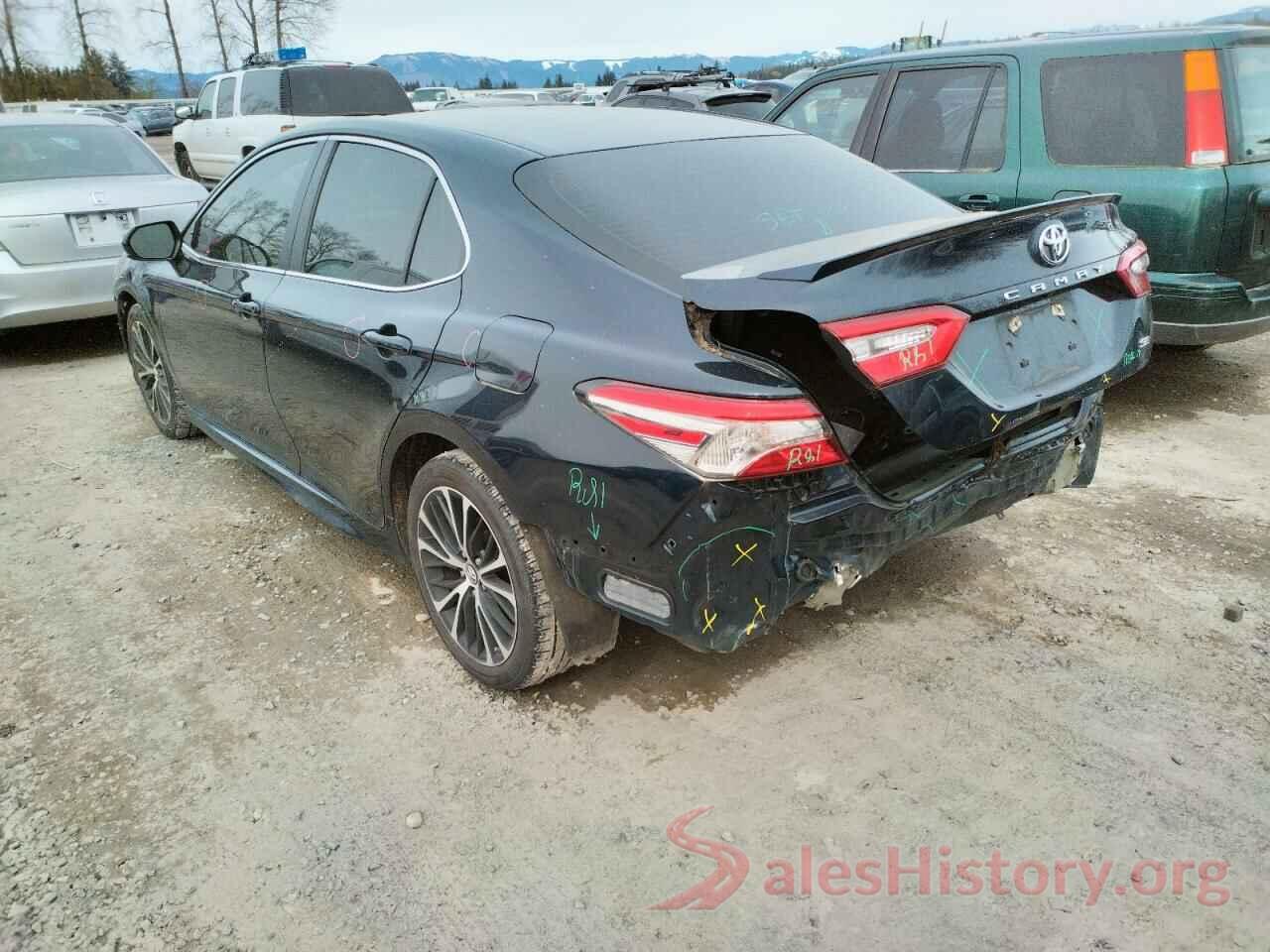 4T1B11HK4JU616369 2018 TOYOTA CAMRY