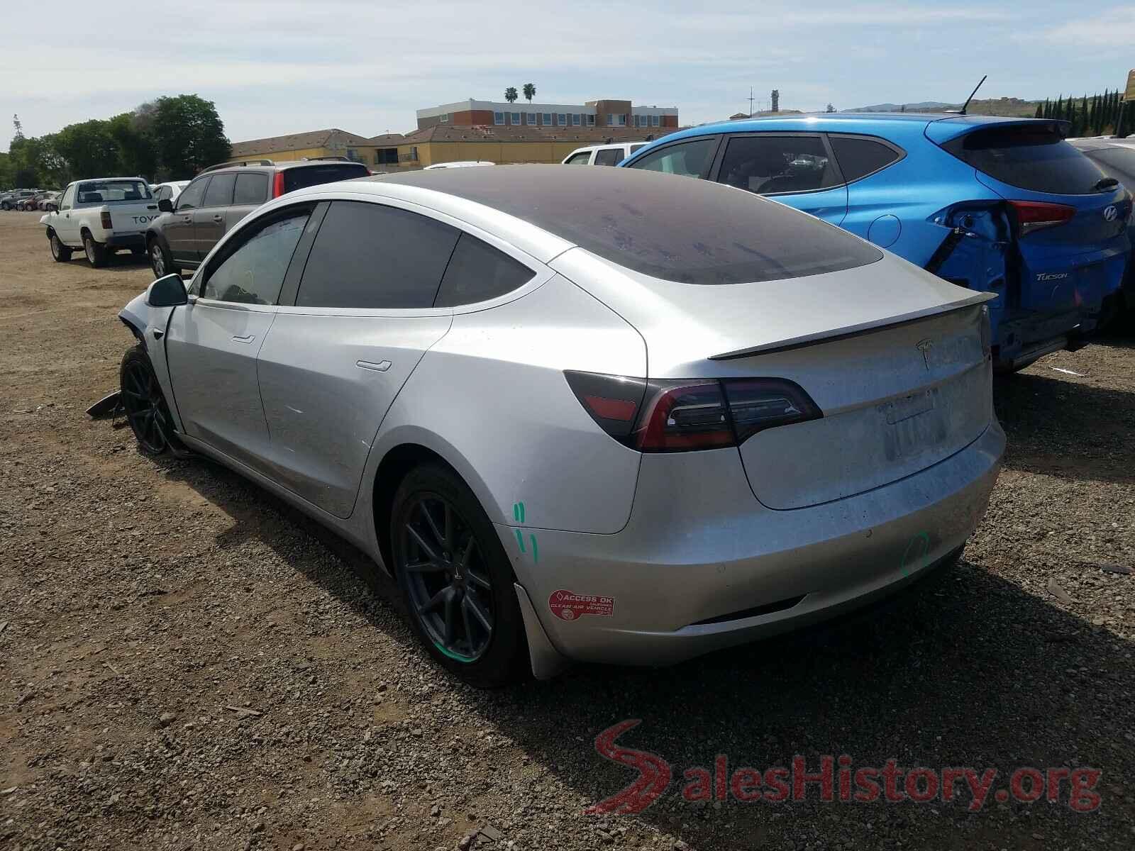 5YJ3E1EA3JF021949 2018 TESLA MODEL 3