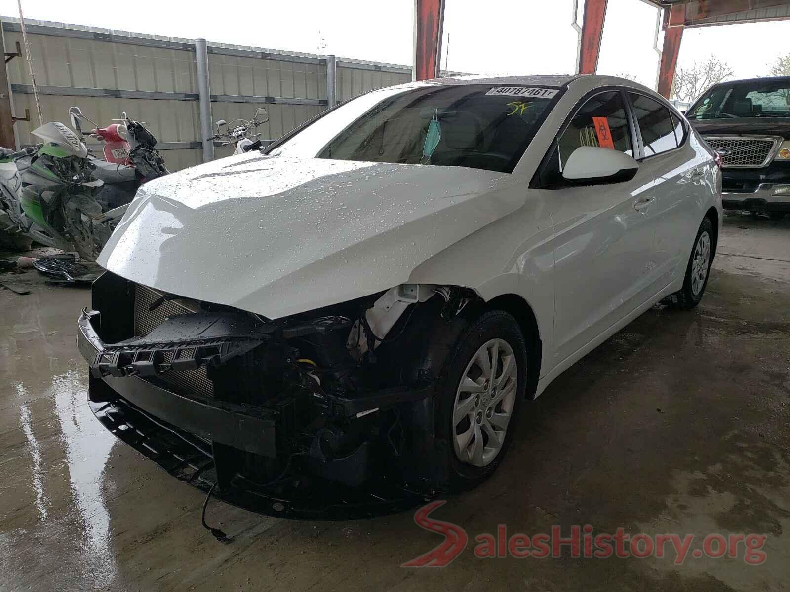 5NPD74LF3JH237817 2018 HYUNDAI ELANTRA