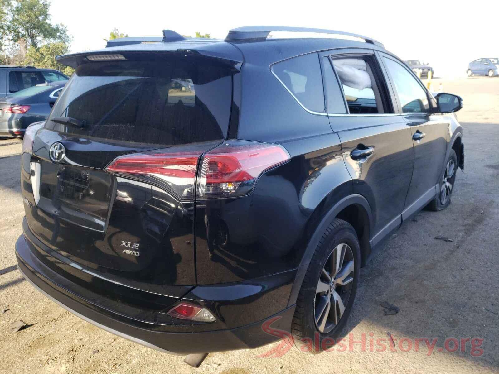 2T3RFREV8JW841592 2018 TOYOTA RAV4