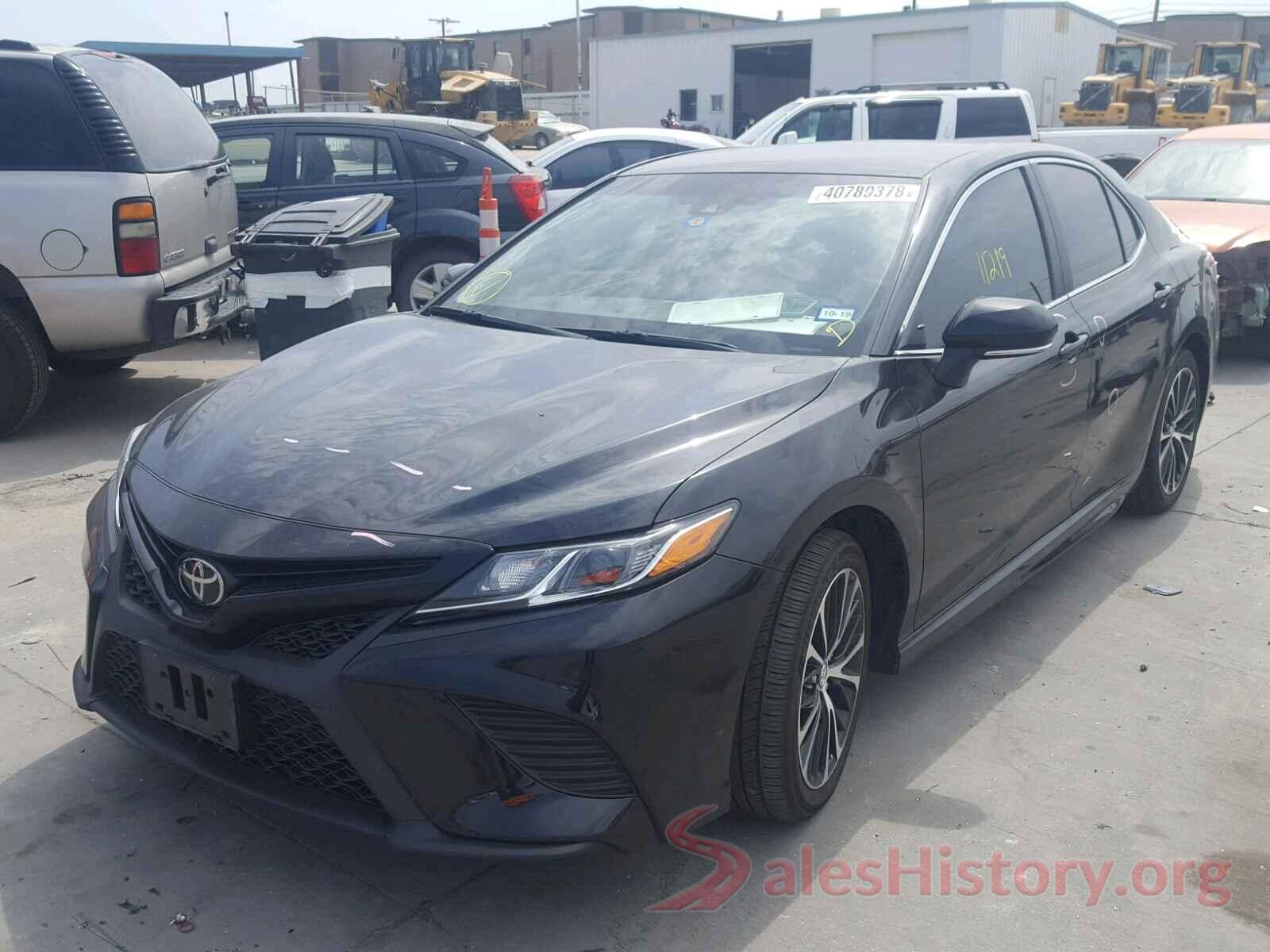 4T1B11HK2JU019091 2018 TOYOTA CAMRY