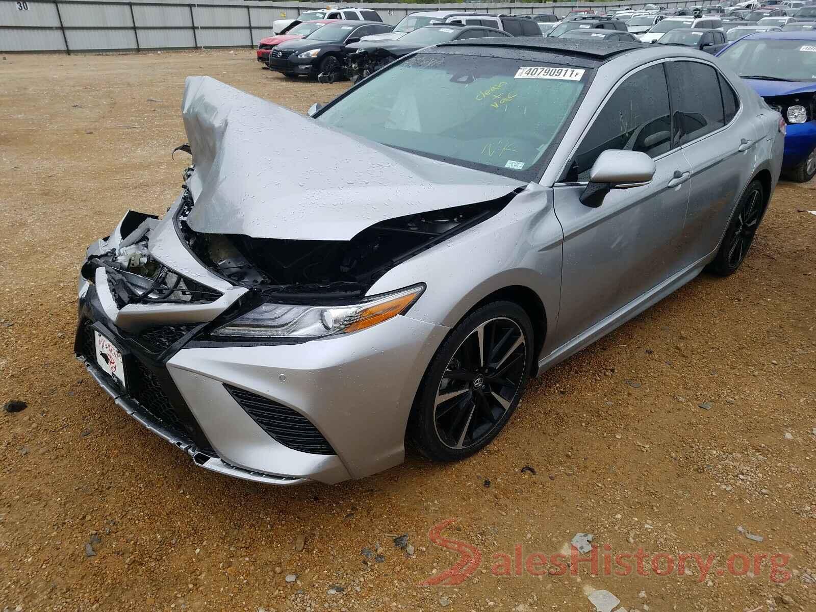 4T1B61HK5JU073695 2018 TOYOTA CAMRY