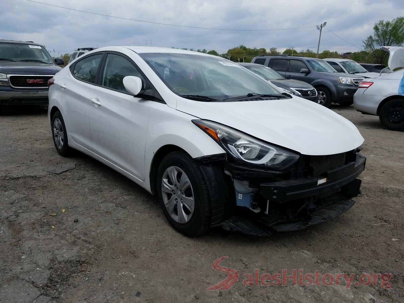 5NPDH4AE1GH695551 2016 HYUNDAI ELANTRA