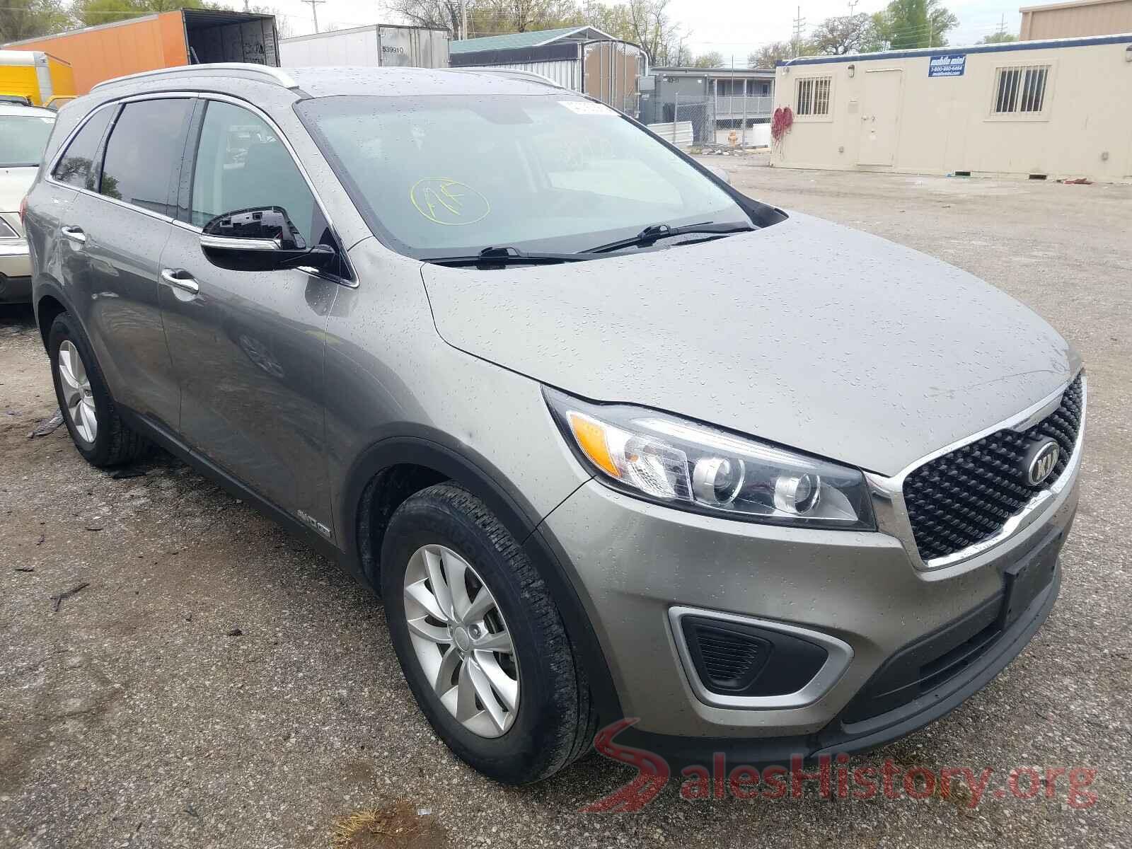 5XYPGDA51HG313219 2017 KIA SORENTO