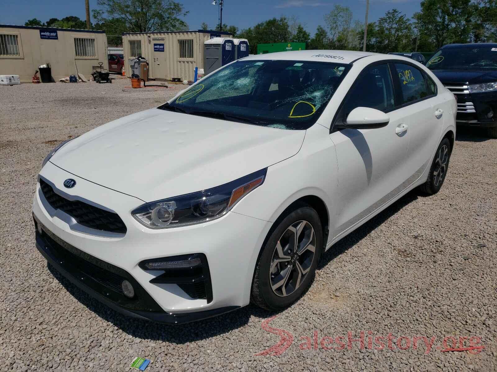 3KPF24AD8ME313405 2021 KIA FORTE