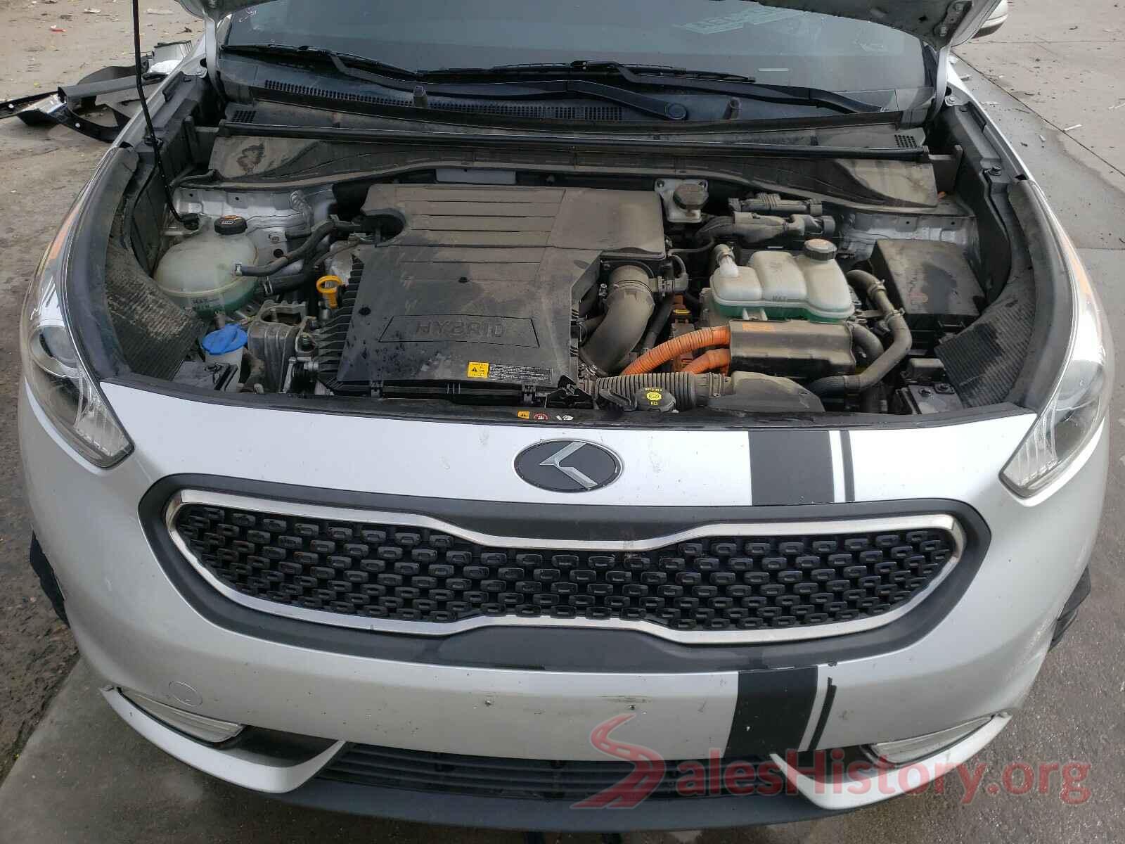 KNDCC3LC7H5102020 2017 KIA NIRO