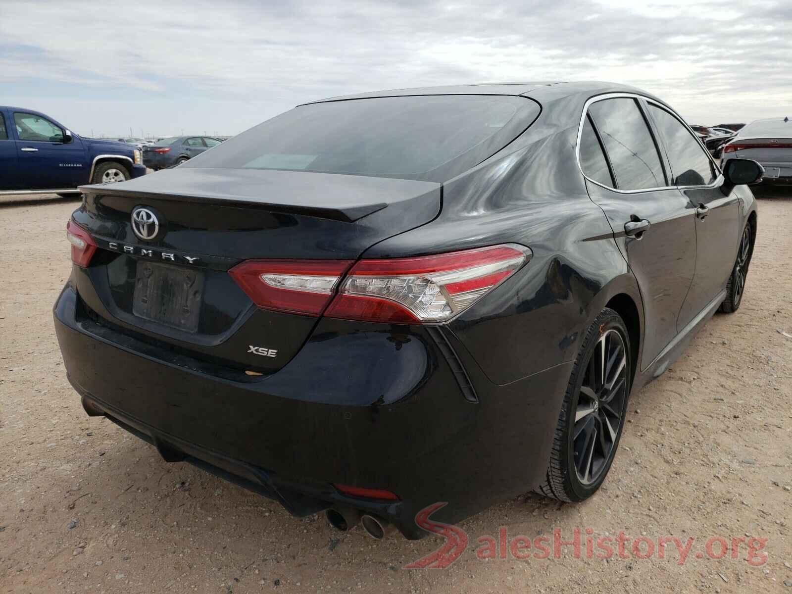 4T1B61HK2JU519351 2018 TOYOTA CAMRY