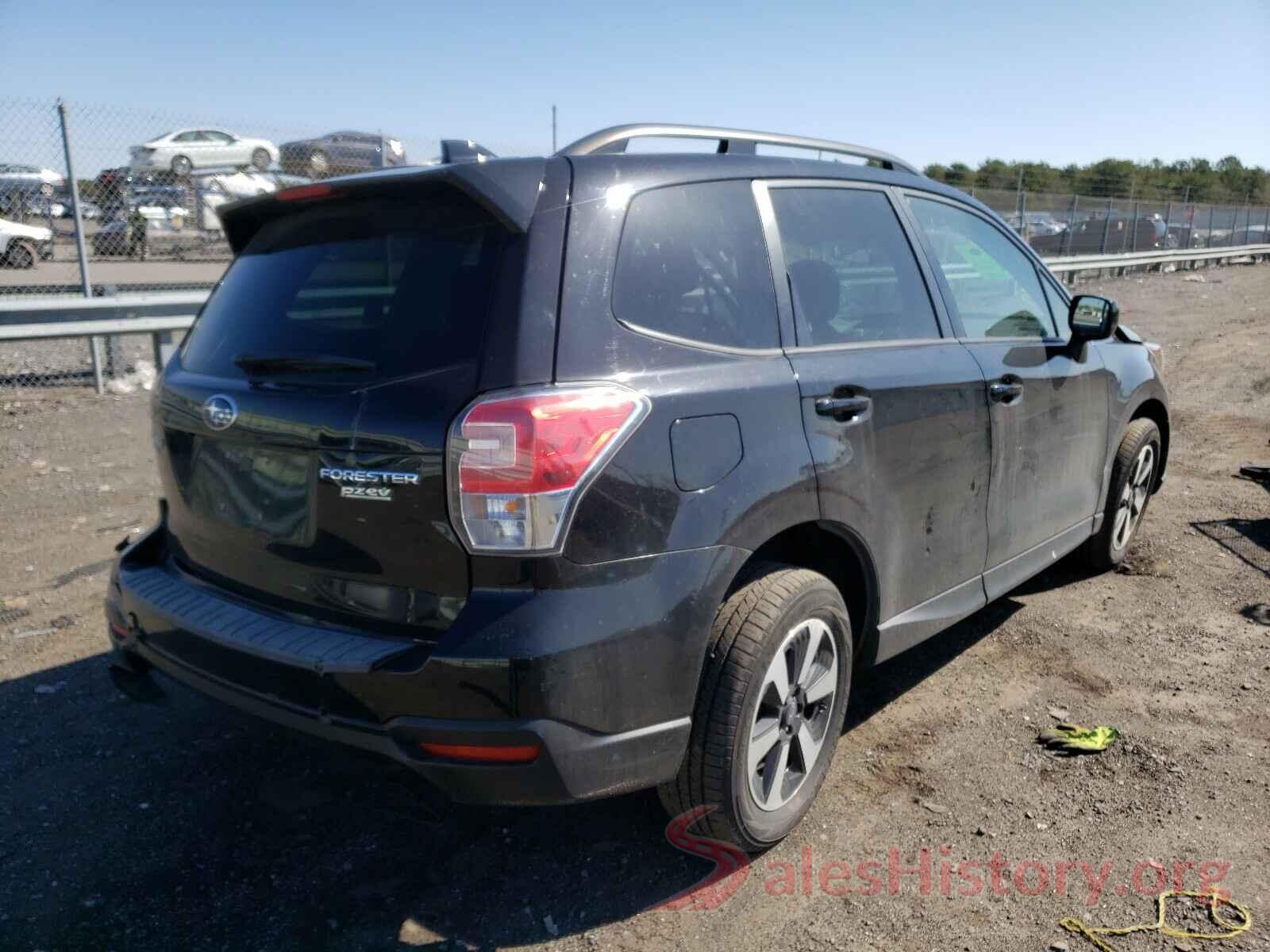 JF2SJAGC5HH812422 2017 SUBARU FORESTER