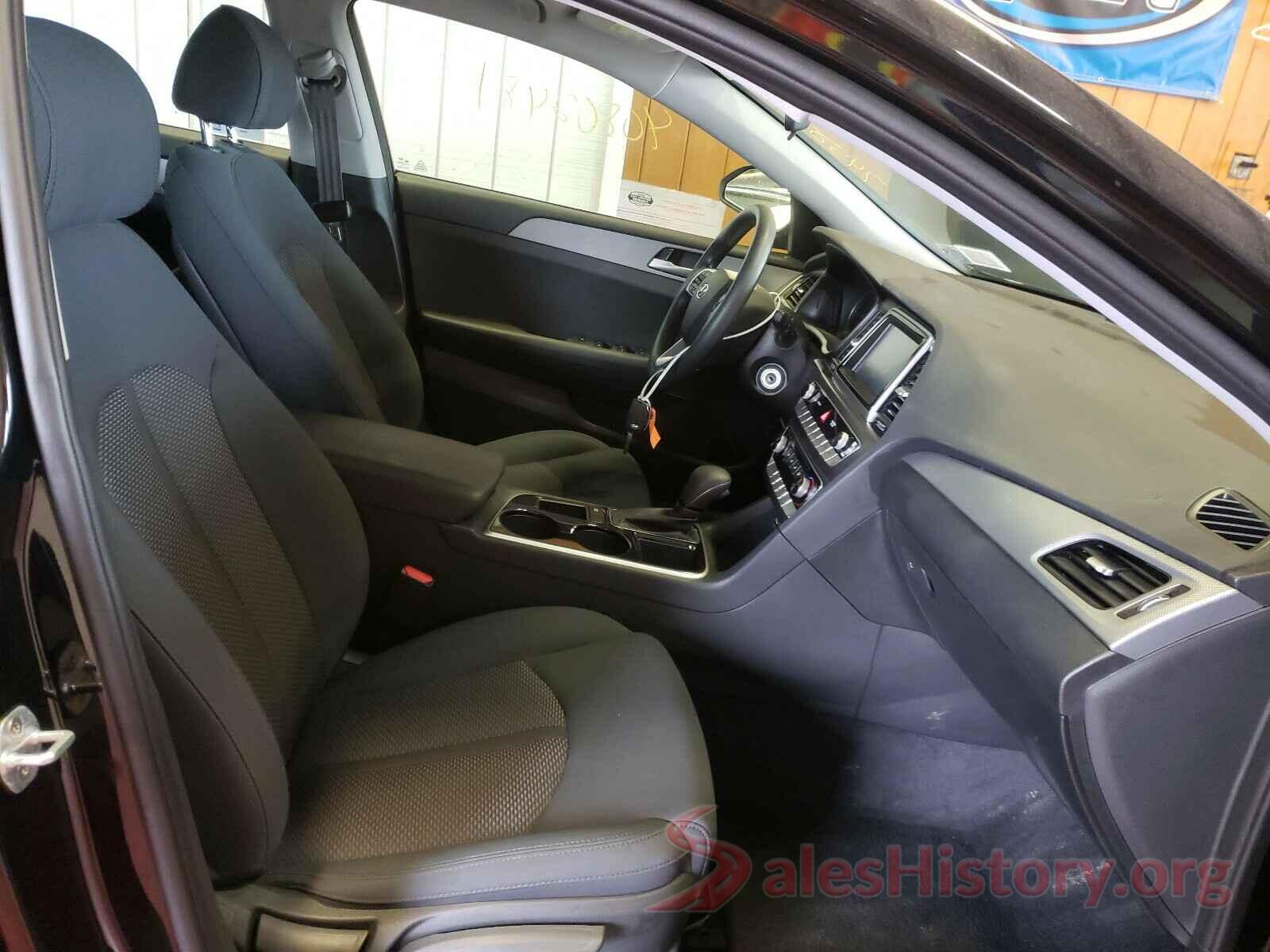 5NPE24AF2KH745803 2019 HYUNDAI SONATA