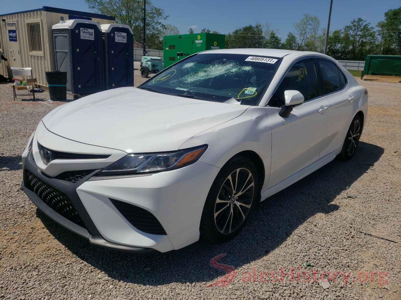 4T1B11HK2JU539193 2018 TOYOTA CAMRY