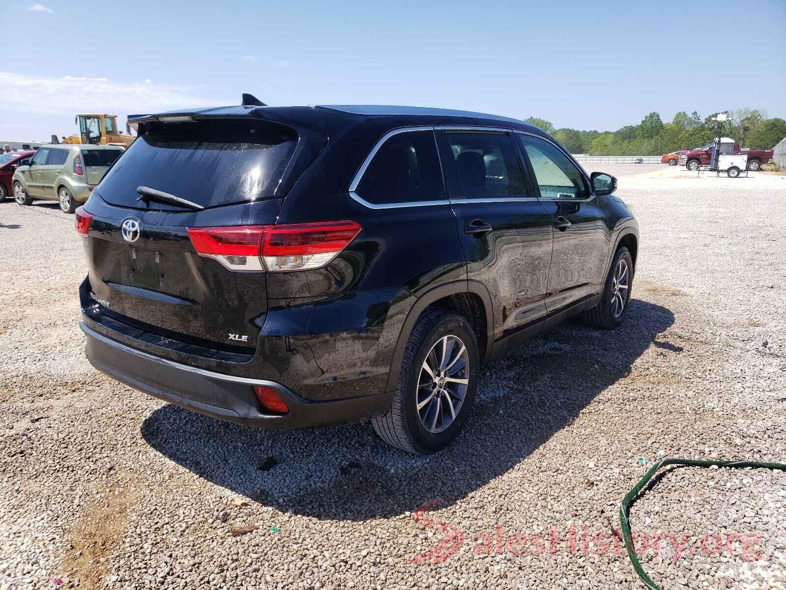 5TDKZRFH8KS552720 2019 TOYOTA HIGHLANDER