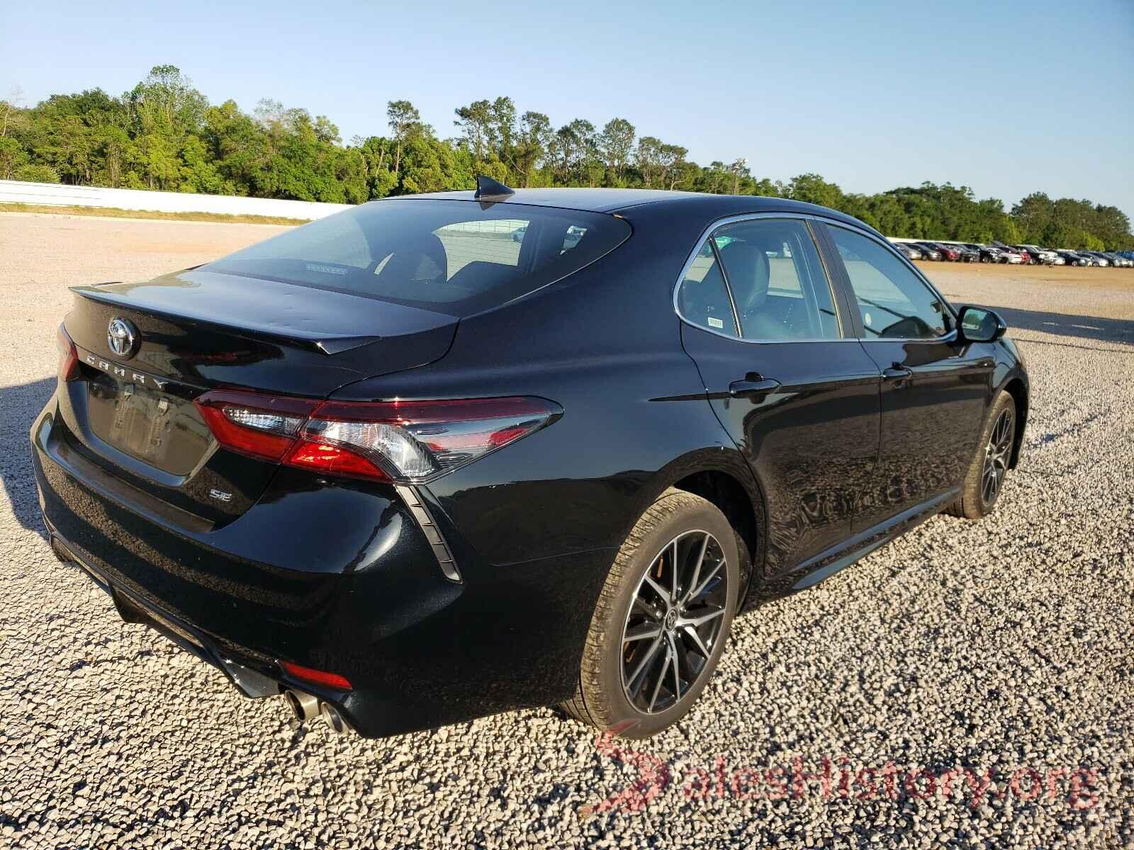 4T1G11AK7MU430720 2021 TOYOTA CAMRY