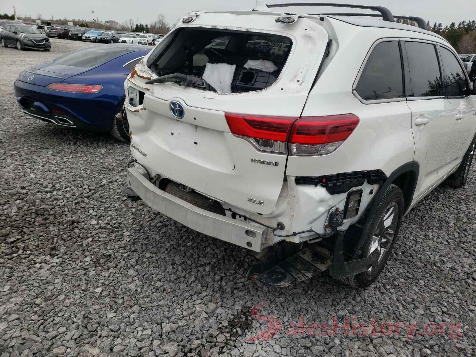 5TDJGRFH8JS043890 2018 TOYOTA HIGHLANDER