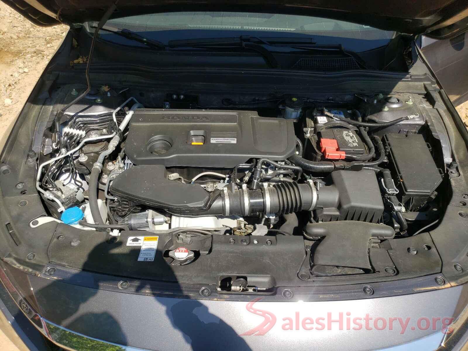 1HGCV2F9XJA000259 2018 HONDA ACCORD