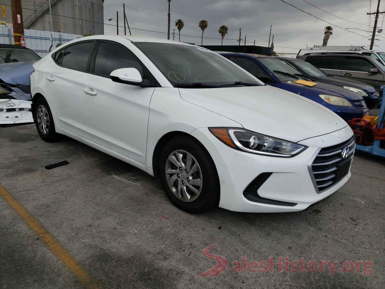 5NPD74LF2JH303094 2018 HYUNDAI ELANTRA