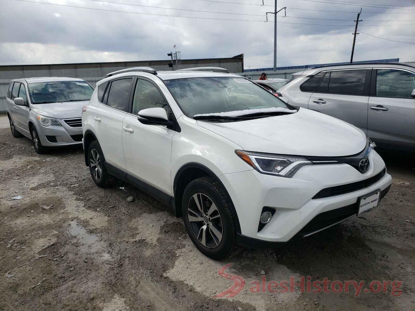 JTMRFREV6JJ720039 2018 TOYOTA RAV4