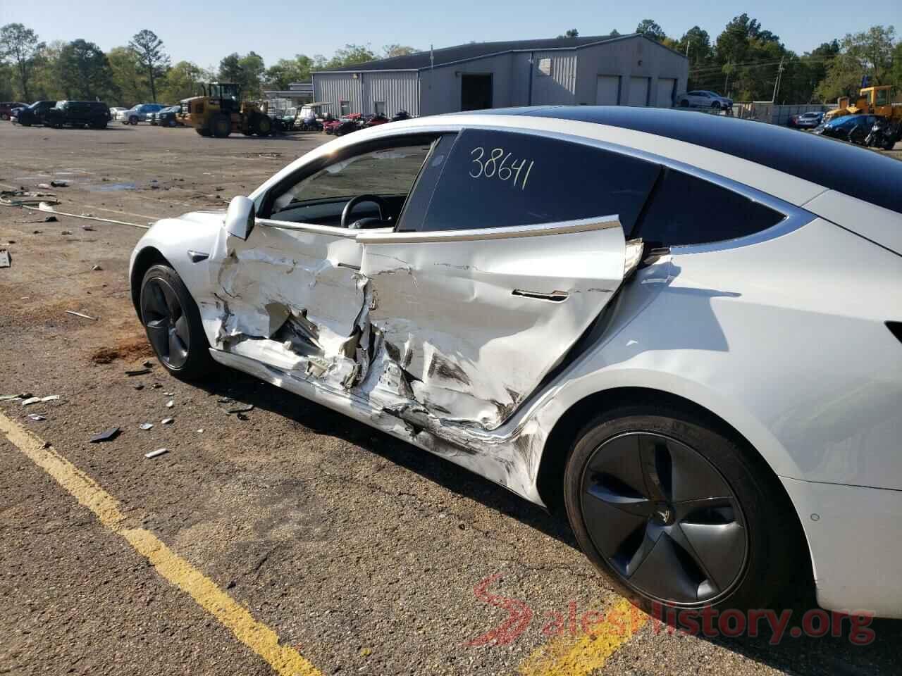 5YJ3E1EA3KF412116 2019 TESLA MODEL 3