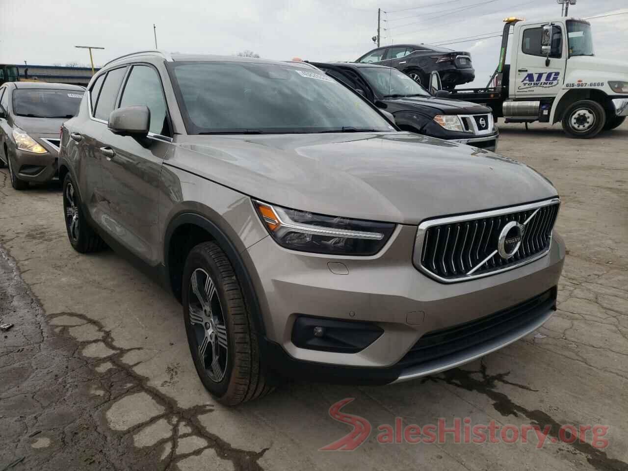 YV4162UL5L2323923 2020 VOLVO XC40