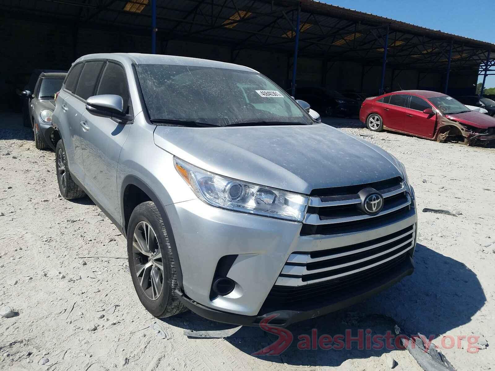 5TDZARFH4KS042404 2019 TOYOTA HIGHLANDER