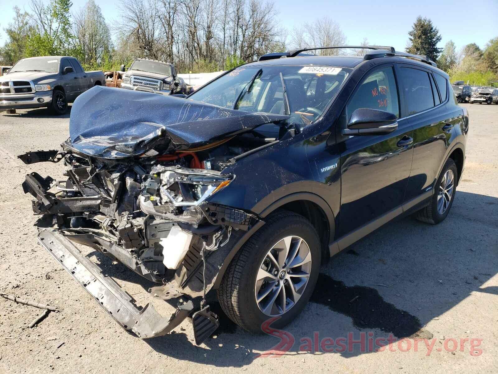 JTMRJREV0JD232685 2018 TOYOTA RAV4