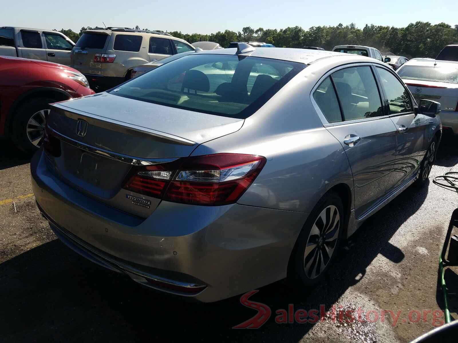 JHMCR6F72HC004845 2017 HONDA ACCORD