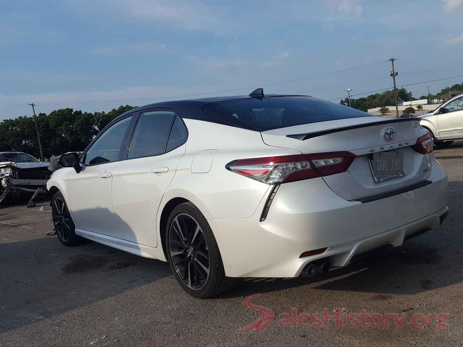 4T1B61HKXKU201673 2019 TOYOTA CAMRY