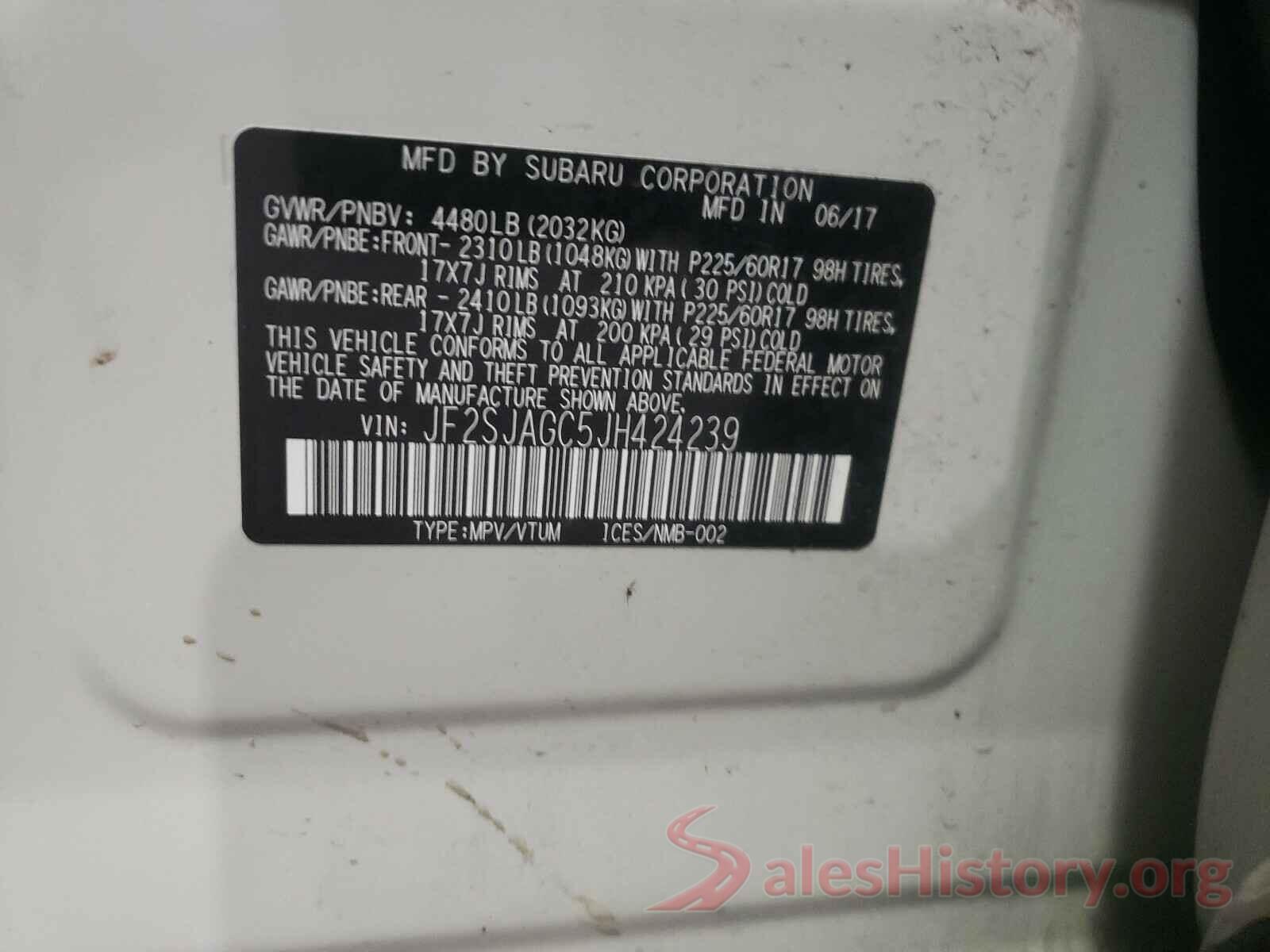 JF2SJAGC5JH424239 2018 SUBARU FORESTER