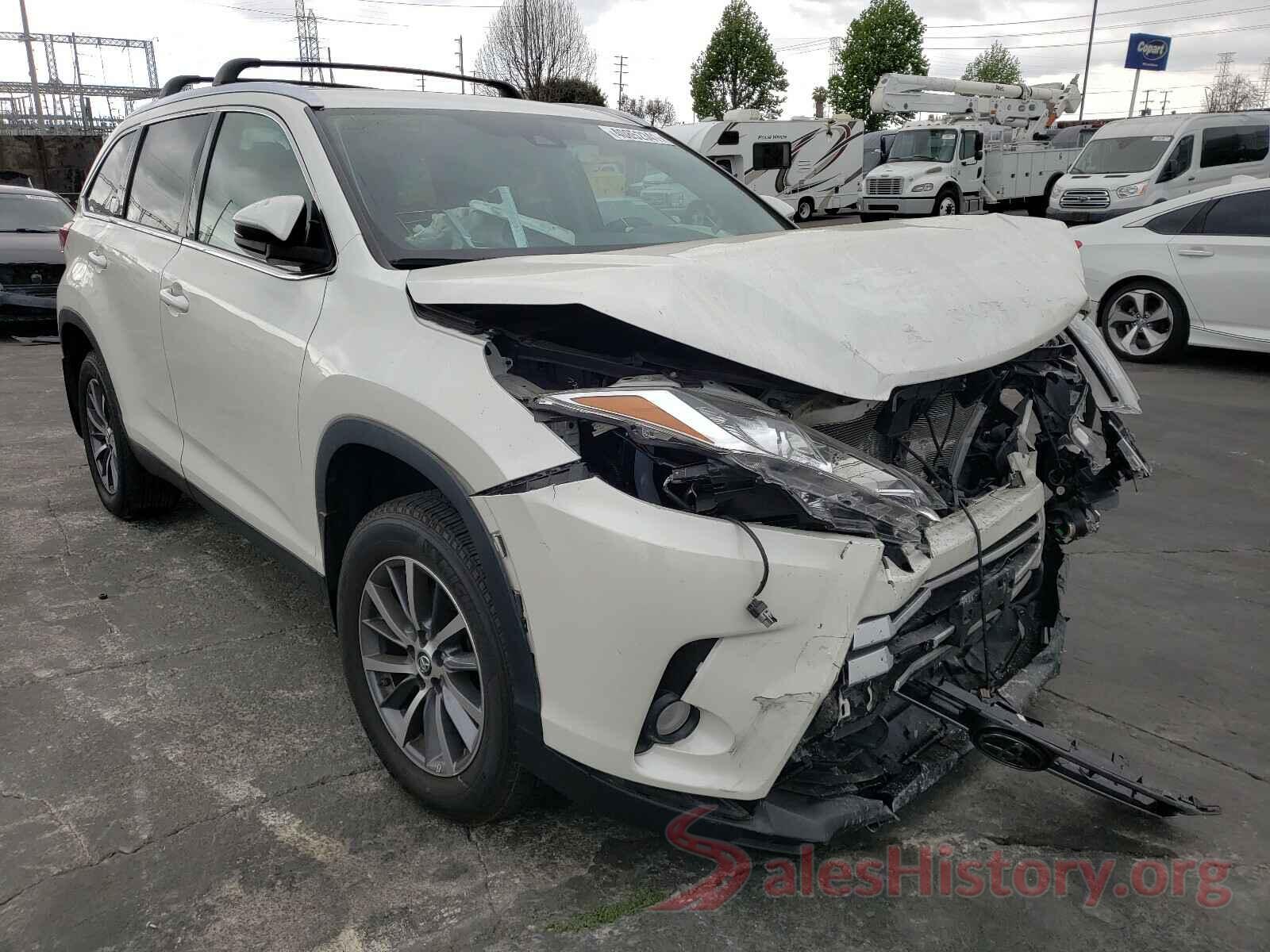 5TDKZRFH6KS554675 2019 TOYOTA HIGHLANDER