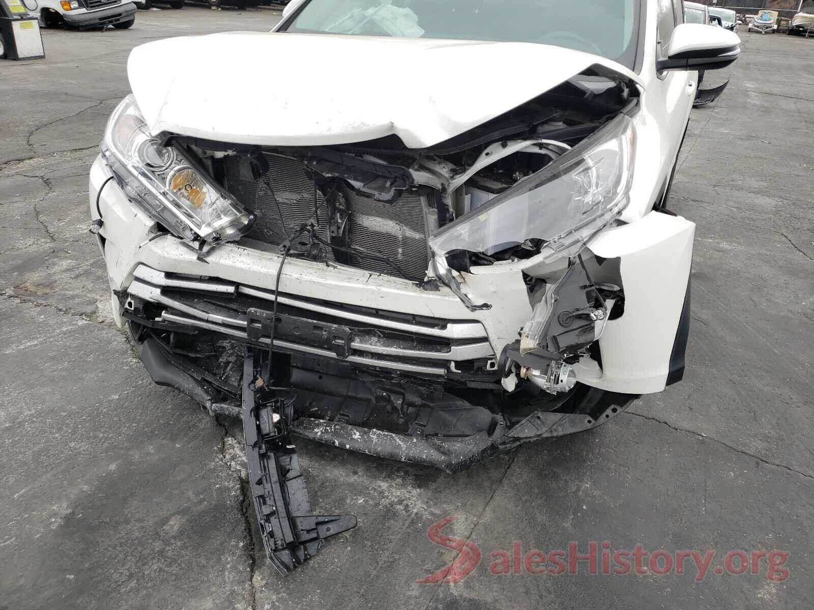 5TDKZRFH6KS554675 2019 TOYOTA HIGHLANDER