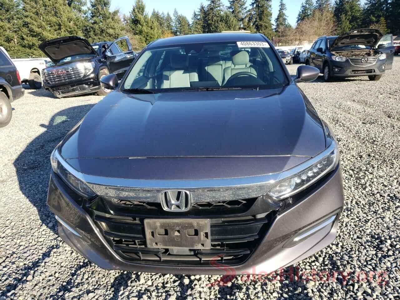 1HGCV3F13JA009921 2018 HONDA ACCORD