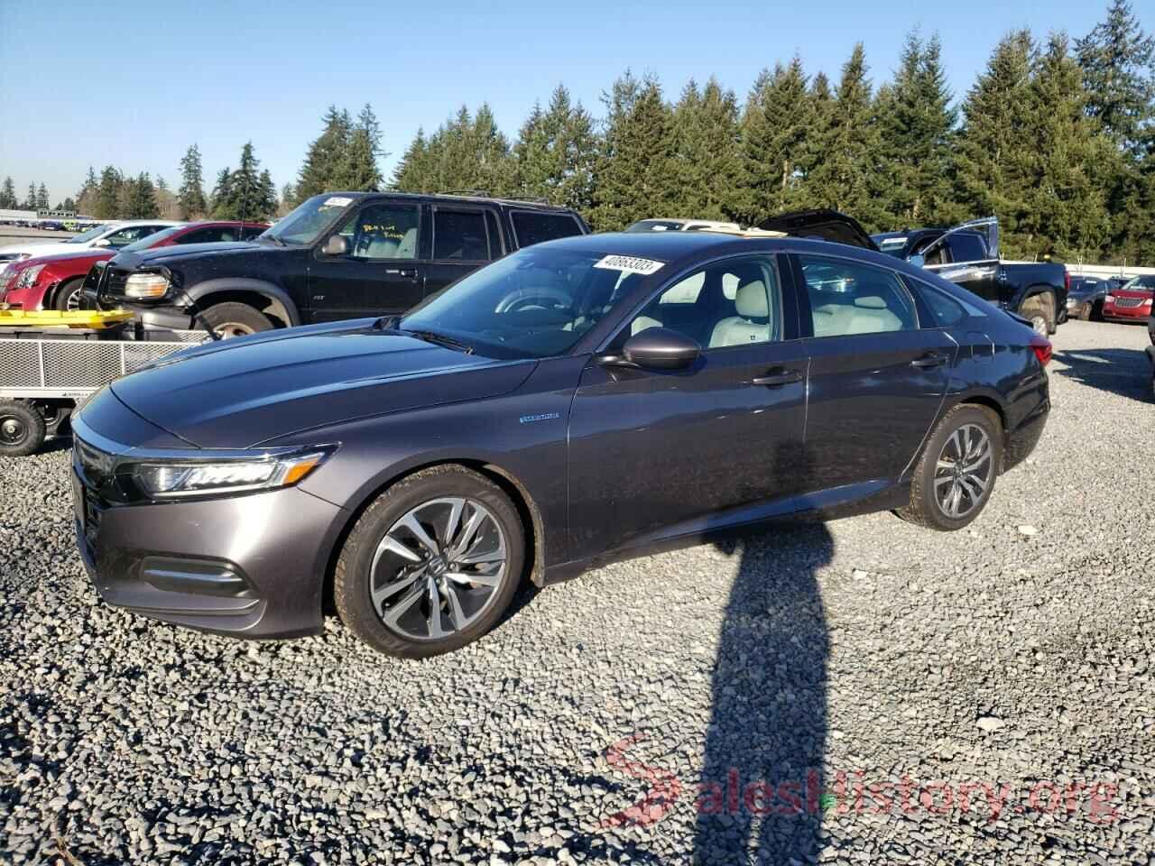 1HGCV3F13JA009921 2018 HONDA ACCORD